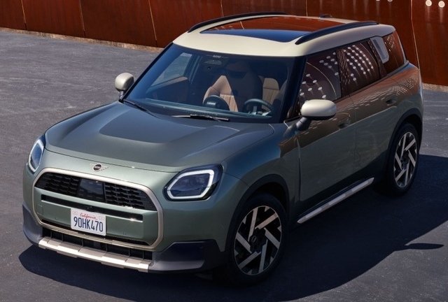 mini countryman.jpeg